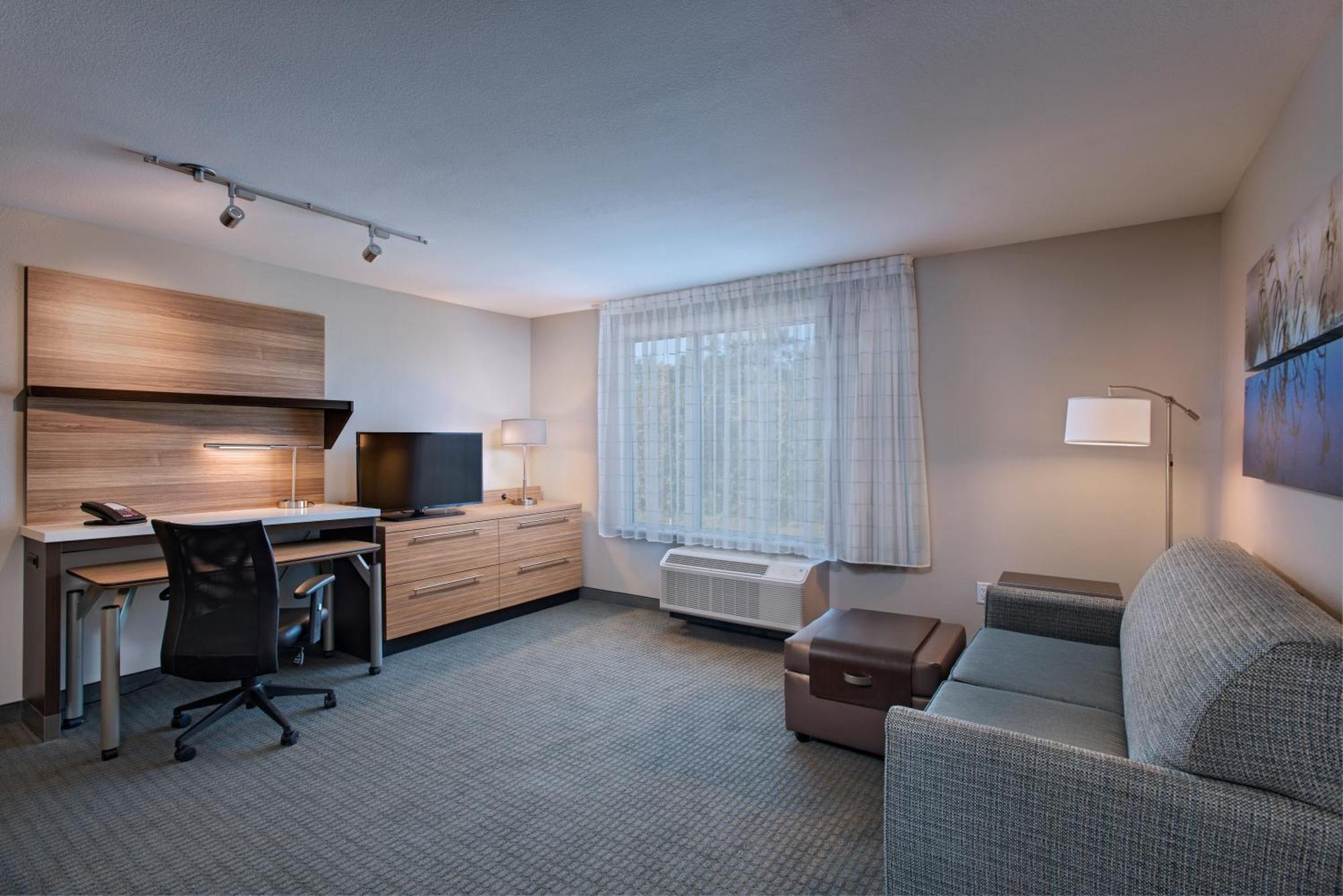 Towneplace Suites By Marriott Lakeland Exterior photo