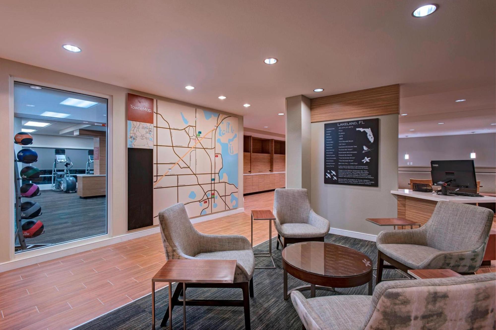 Towneplace Suites By Marriott Lakeland Exterior photo